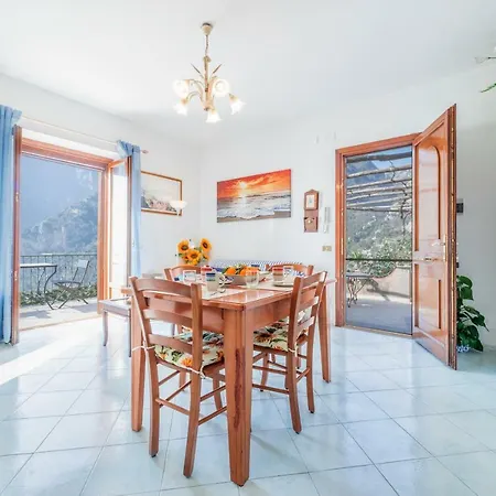 Дом отдыха Casa Terryb - Il Monticello